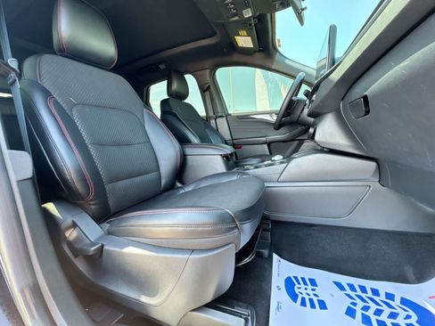Used 2024 Ford Escape ST-Line w/ Tech Pack #1 AWD/4WD image 21