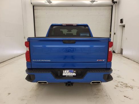 Certified 2022 Chevrolet Silverado 1500 RST image 15