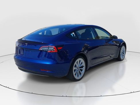 Used 2023 Tesla Model 3 Standard Range RWD image 7