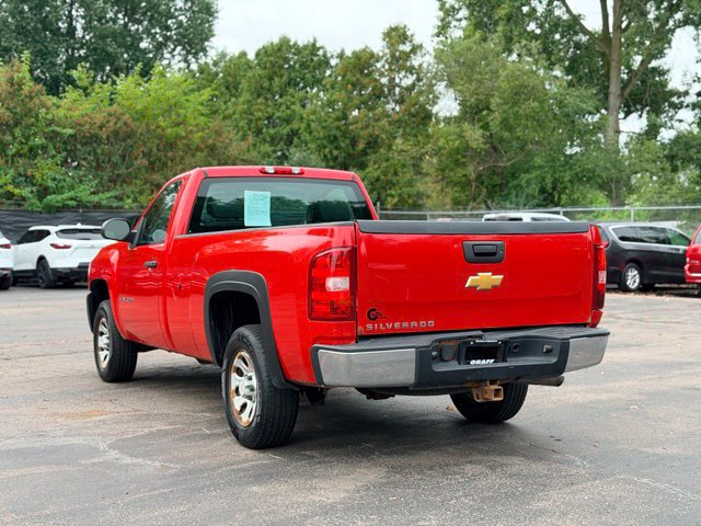 Used 2010 Chevrolet Silverado 1500 W/T RWD image 5