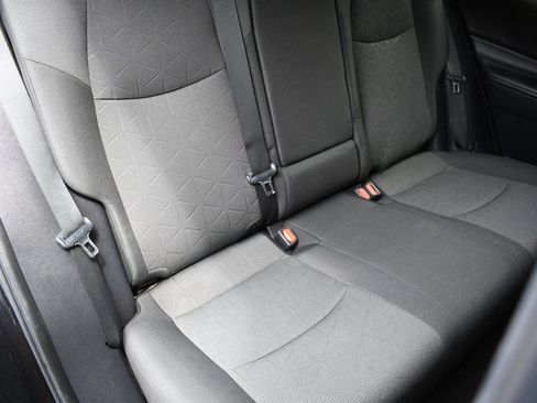 Used 2023 Toyota RAV4 XLE AWD/4WD image 28
