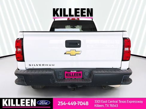 Used 2018 Chevrolet Silverado 1500 W/T w/ Trailering Package image 7