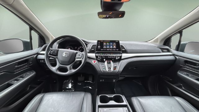 Used 2025 Honda Odyssey EX-L image 16