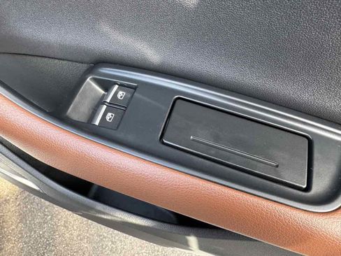 Used 2021 Audi Q8 Prestige w/ Prestige Package image 37