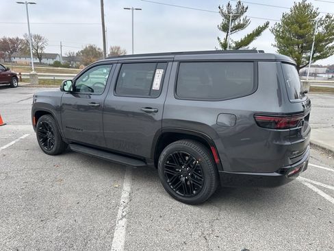 New 2025 Jeep Wagoneer Series II w/ Convenience Group I image 22