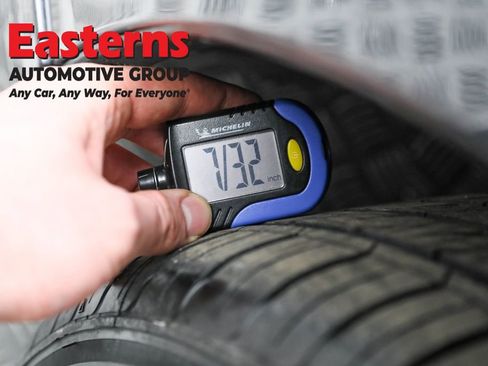 Used 2025 Honda Civic Sport image 26