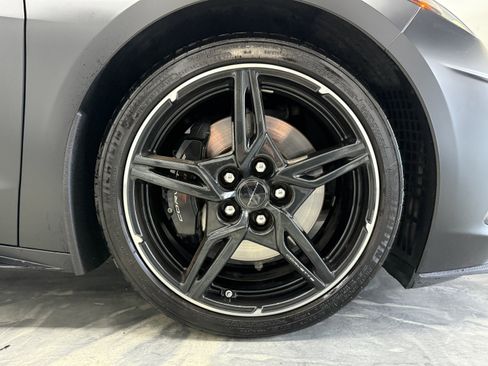 Used 2021 Chevrolet Corvette Stingray Premium Cpe w/ 3LT image 32