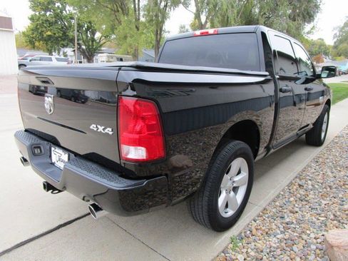 Used 2021 RAM 1500 Express w/ Wheel & Sound Group image 7