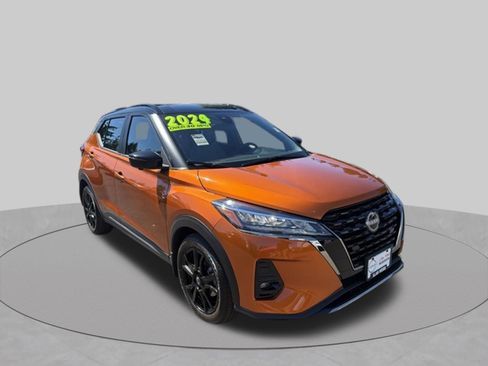 Used 2024 Nissan Kicks SR w/ SR Premium Package FWD image 1