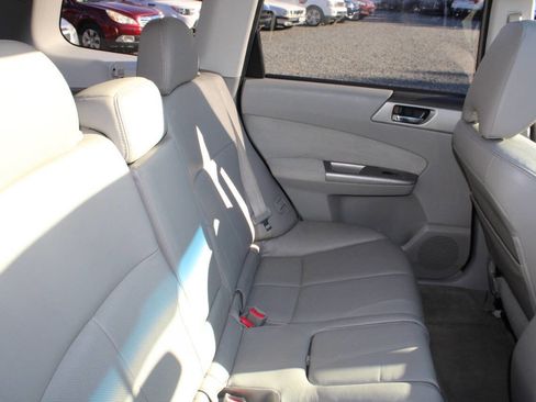Used 2009 Subaru Forester 2.5X Limited image 17