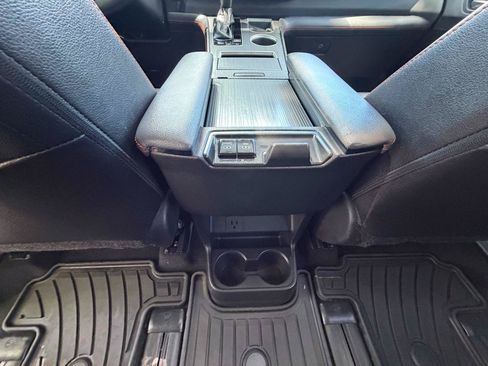 Used 2022 Toyota Sienna XSE w/ XSE Plus Package AWD/4WD image 19