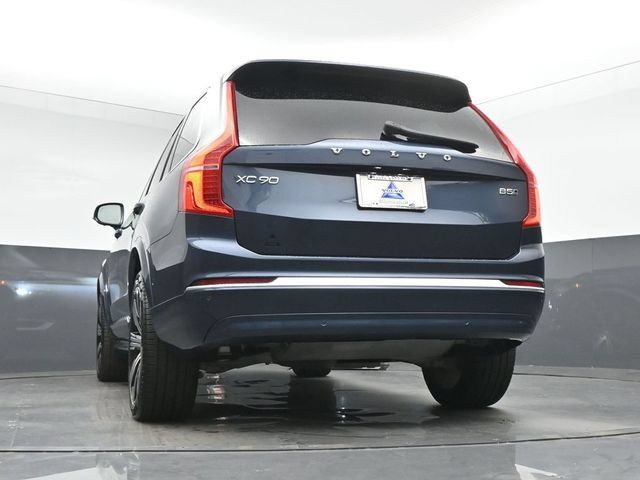 Used 2024 Volvo XC90 B5 Plus w/ Protection Package AWD/4WD image 40