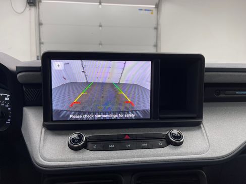 Used 2024 Ford Maverick XLT FWD image 4