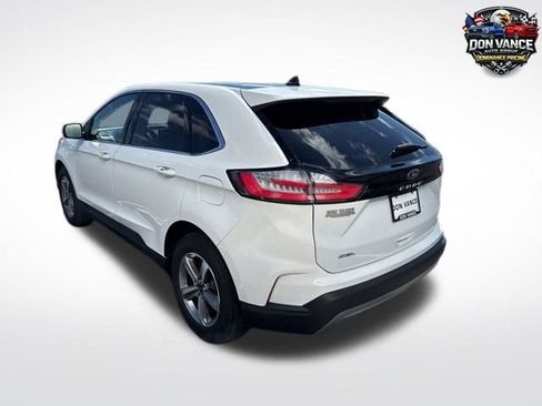 Used 2024 Ford Edge SEL w/ Convenience Package AWD/4WD image 3