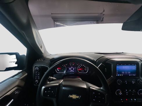 Used 2020 Chevrolet Silverado 1500 LT w/ Trailering Package AWD/4WD image 7