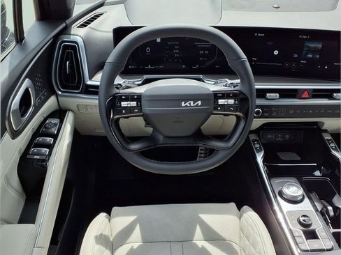 New 2026 Kia Sorento SX Prestige AWD/4WD image 4