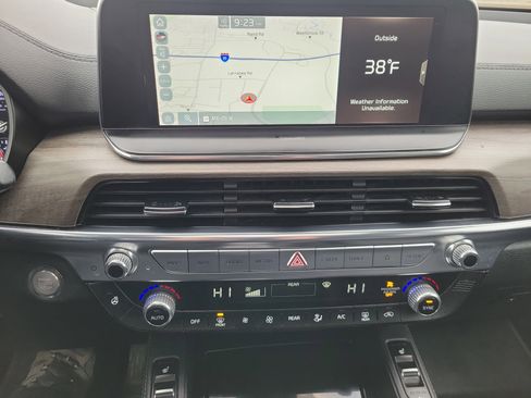 Used 2021 Kia Telluride EX w/ EX Premium Package image 28