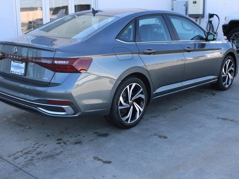 New 2026 Volkswagen Jetta SEL image 6