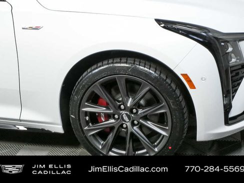 New 2026 Cadillac CT5 V image 37