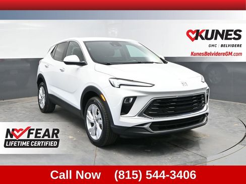 Used 2025 Buick Encore GX Preferred AWD/4WD image 1