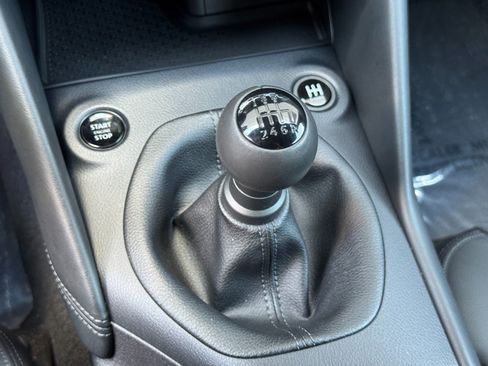 Used 2026 Nissan Z Performance w/ Floor Mat Package RWD image 33