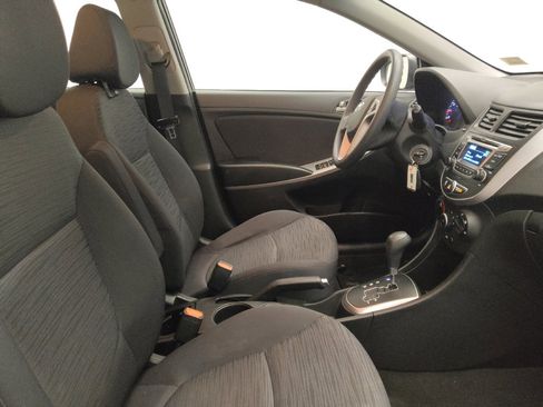 Used 2017 Hyundai Accent SE FWD image 21