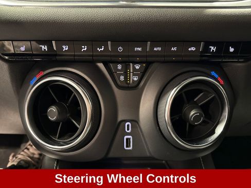 Used 2023 Chevrolet Blazer LT w/ Convenience Package FWD image 16
