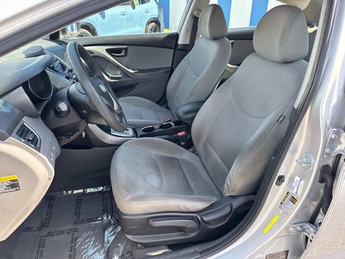 Used 2013 Hyundai Elantra GLS FWD image 19