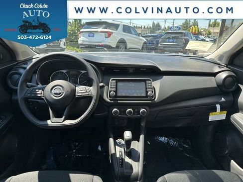 New 2025 Nissan Kicks Play S image 13