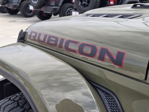 New 2026 Jeep Gladiator Rubicon AWD/4WD image 6