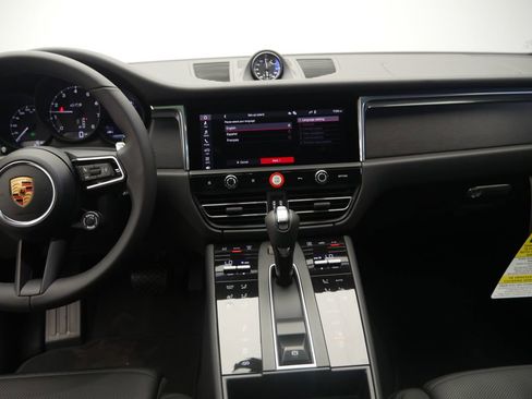 New 2026 Porsche Macan GTS AWD/4WD image 30
