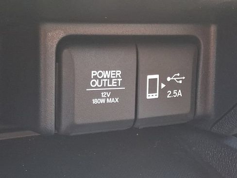 Used 2022 Honda Pilot Sport image 24