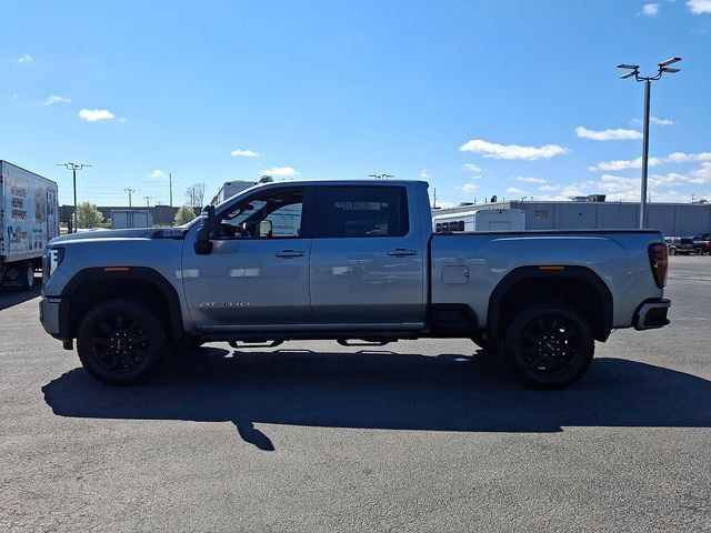 Used 2024 GMC Sierra 2500 AT4 w/ AT4 Premium Plus Package AWD/4WD image 7
