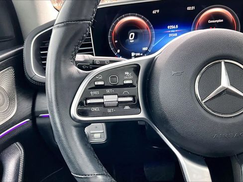 Used 2023 Mercedes-Benz GLS 450 4MATIC image 23