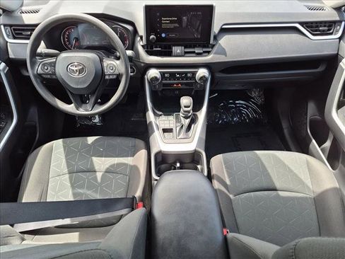 Used 2023 Toyota RAV4 XLE AWD/4WD image 16