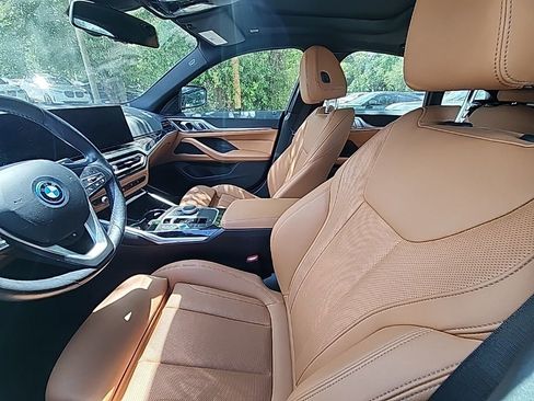 Used 2023 BMW i4 eDrive35 w/ Premium Package RWD image 2