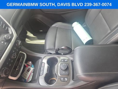 Used 2023 GMC Acadia SLT w/ Elevation Edition FWD image 26