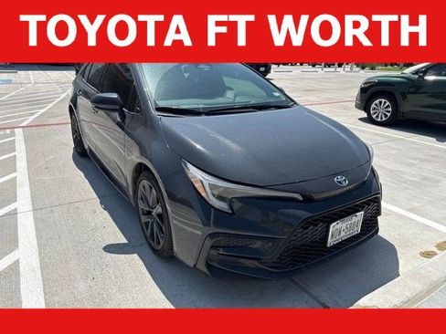 Used 2025 Toyota Corolla SE FWD image 1