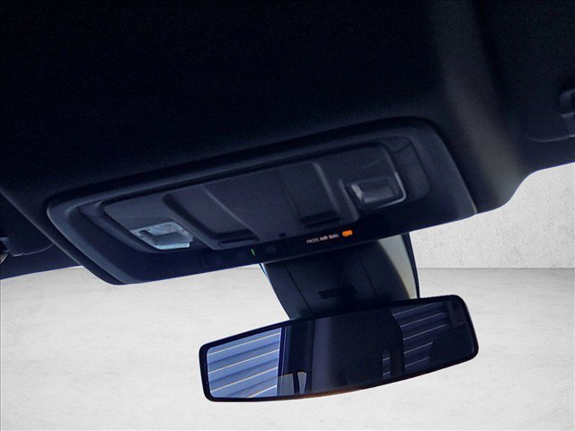 Used 2022 Chevrolet Silverado 1500 Custom w/ Safety Confidence Package RWD image 19