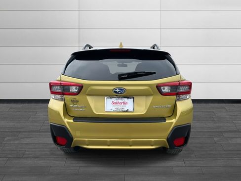 Used 2021 Subaru Crosstrek 2.0i Premium image 4