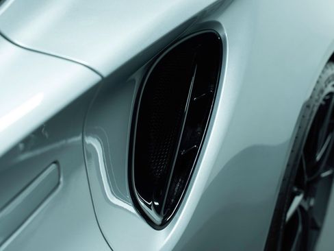 New 2026 Lotus Emira SE RWD image 11