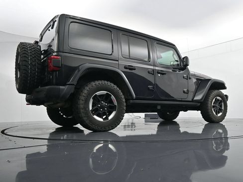 Used 2021 Jeep Wrangler Unlimited Rubicon AWD/4WD image 35