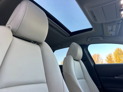 Certified 2025 MAZDA CX-30 AWD 2.5 S w/ Premium Package image 17