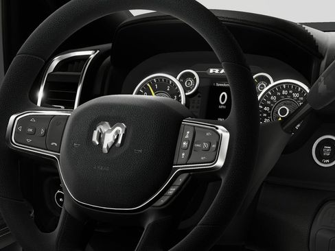 New 2025 RAM 3500 Big Horn AWD/4WD image 22