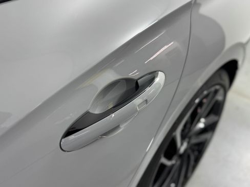 New 2025 Bentley Flying Spur Plug-In Hybrid image 56