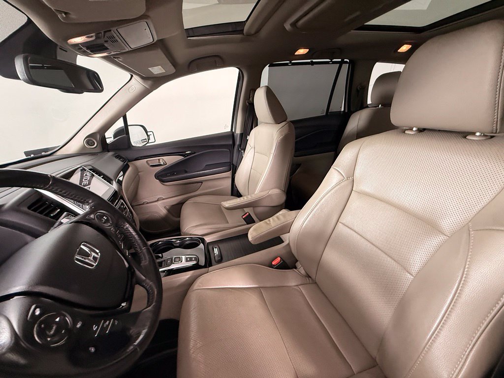 Used 2018 Honda Pilot Elite image 46
