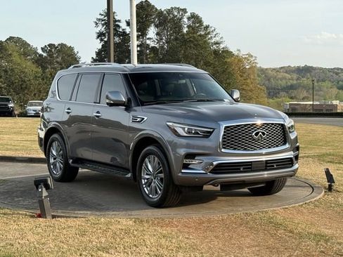 Used 2019 INFINITI QX80 Luxe image 9
