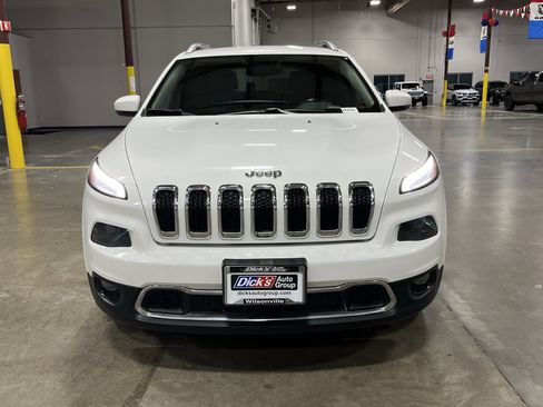 Used 2016 Jeep Cherokee Limited image 8