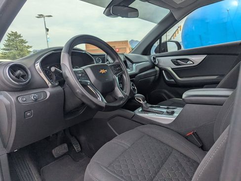 Used 2022 Chevrolet Blazer LT FWD image 24