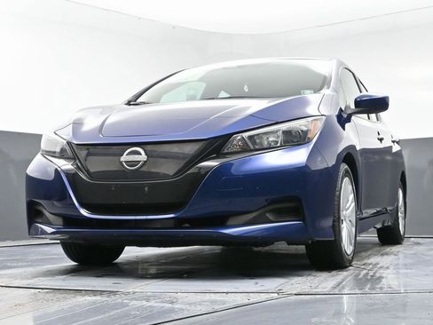 Used 2023 Nissan Leaf S image 43